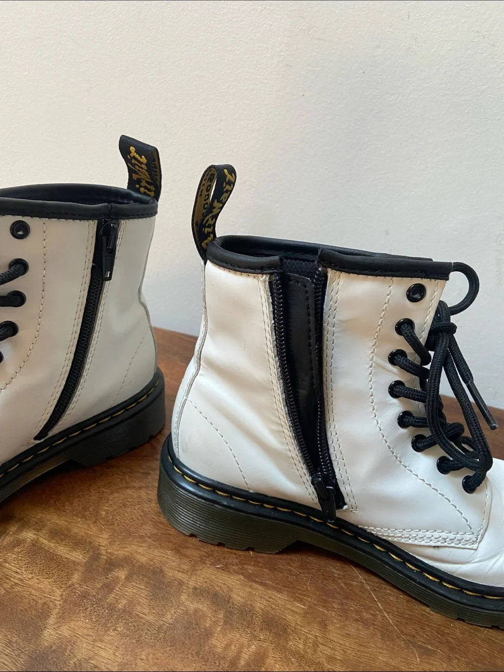 Doc Martens 1460 White Juniors Size 2